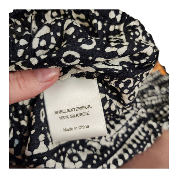 Tory Burch long sleeve navy and white button up patterned blouse silk size 2 - Picture 7 of 9